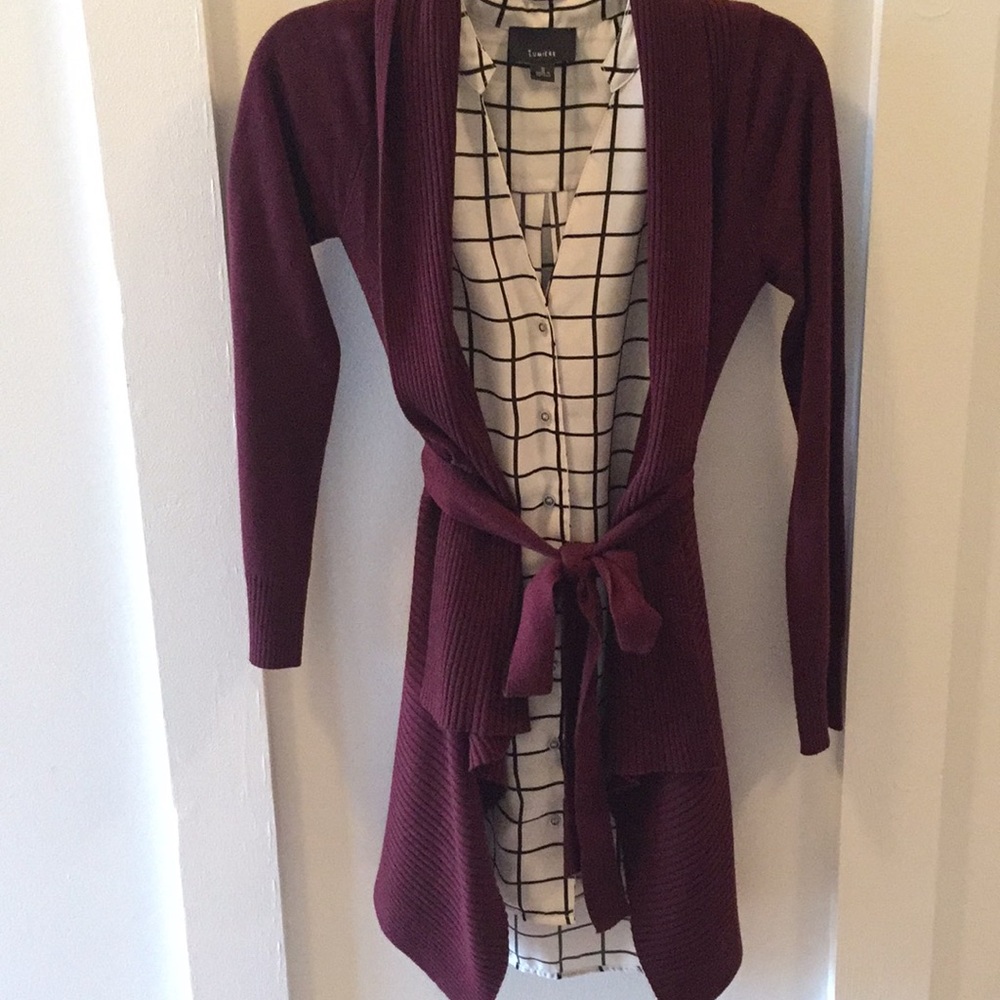 Black and white long blouse